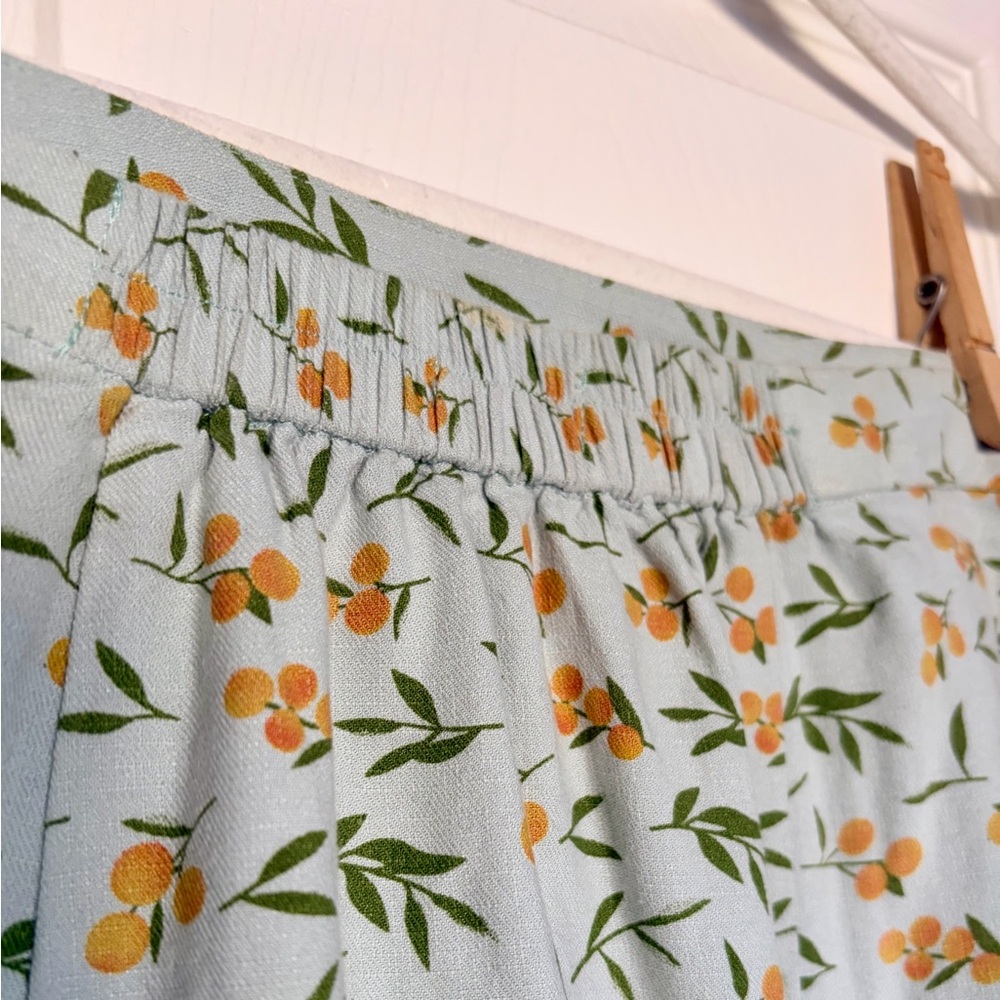 Light Teal Midi Skirt with Golden Yellow Floral Lemon Design — XS - Picture 4 of 6